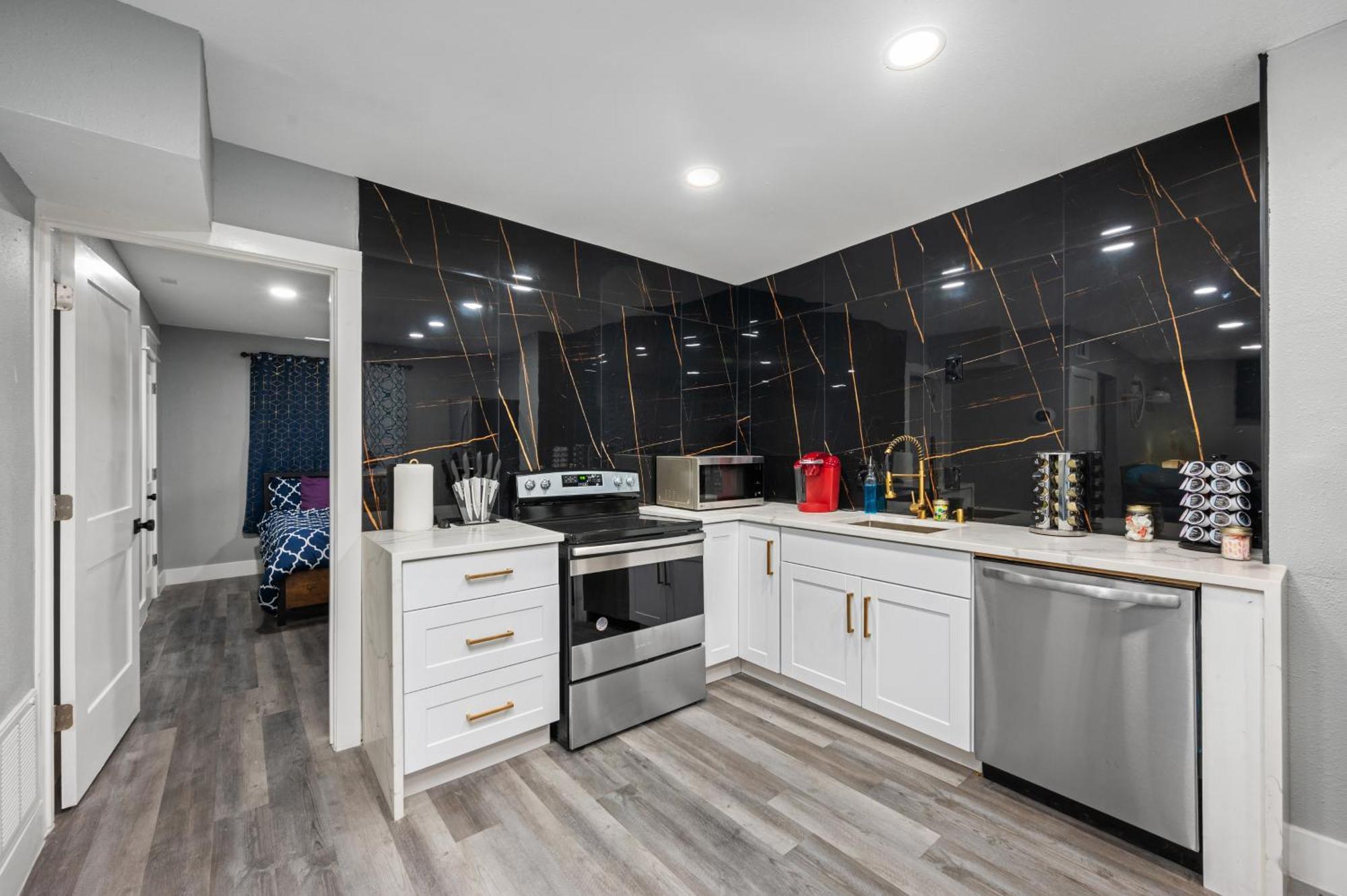 Comfortable 2Br Apt In Vibrant Houston Heights Экстерьер фото